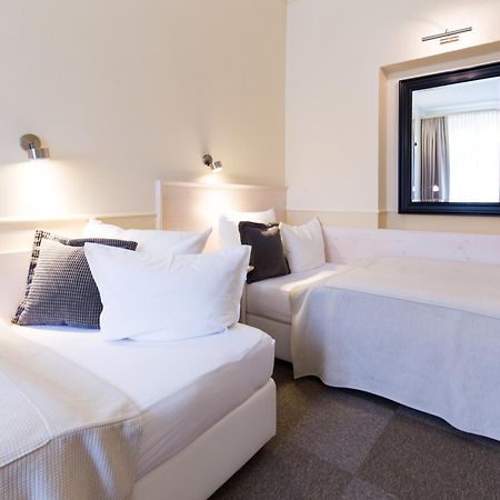 Unitas Hotel Prága Kültér fotó