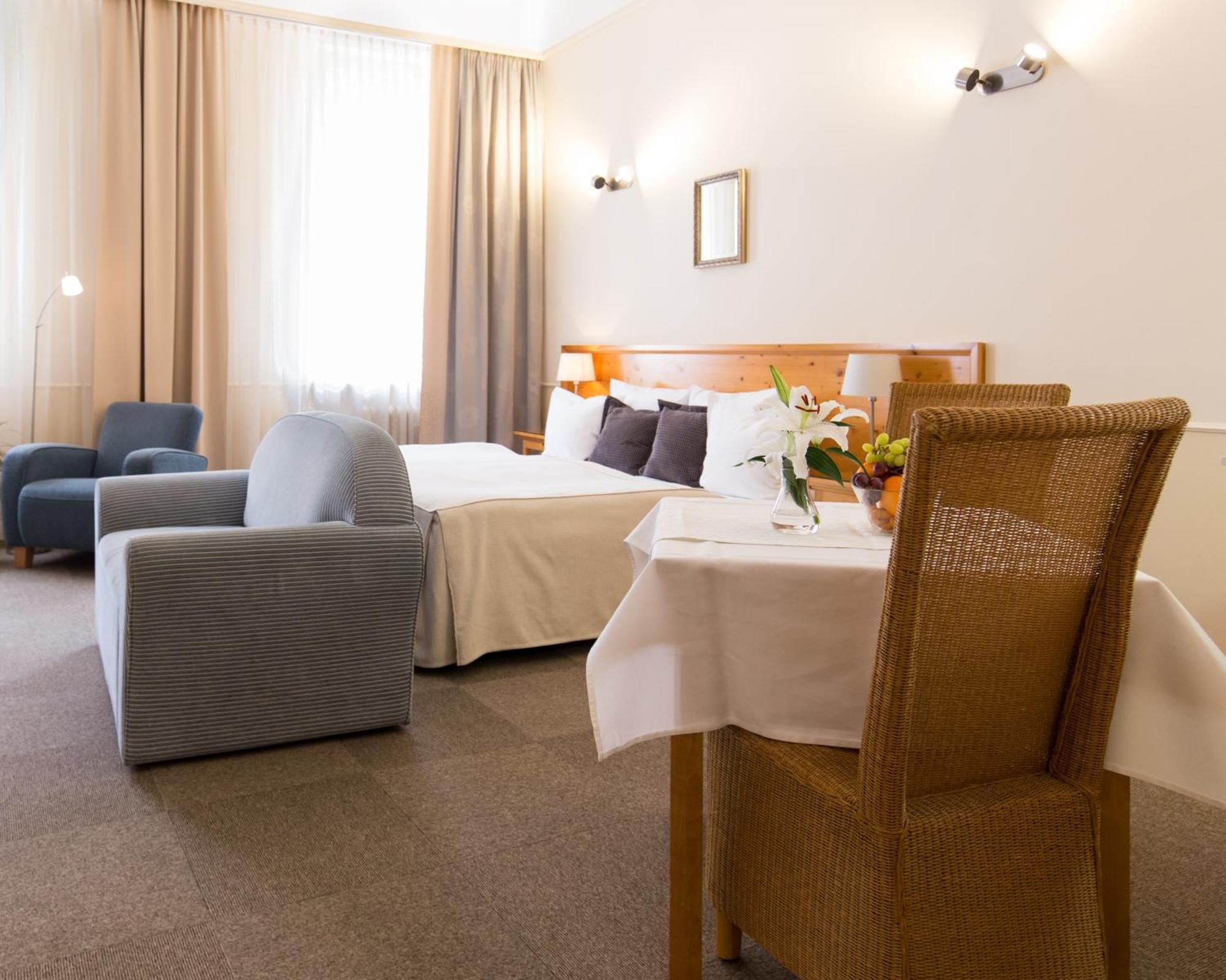 Unitas Hotel Prága Kültér fotó