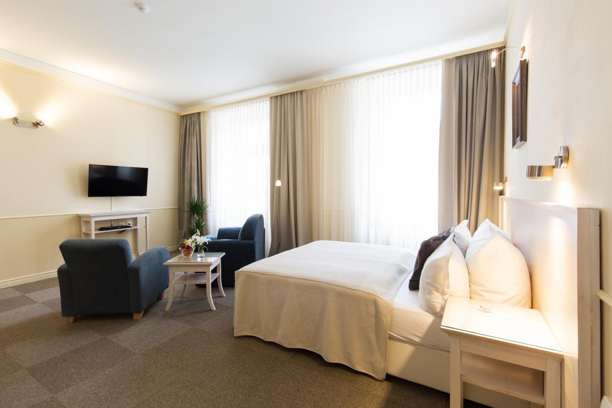 Unitas Hotel Prága Kültér fotó