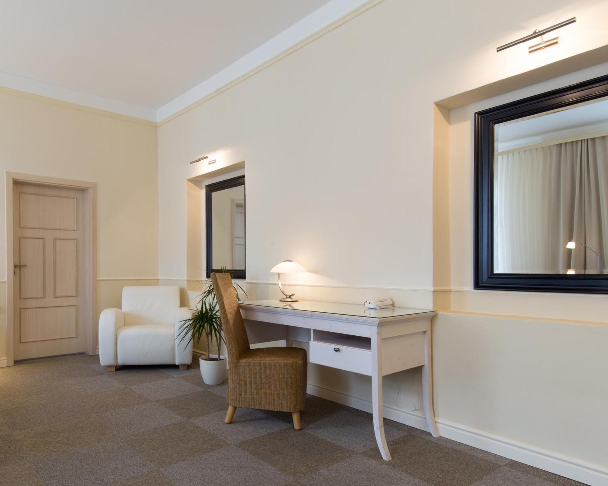 Unitas Hotel Prága Kültér fotó