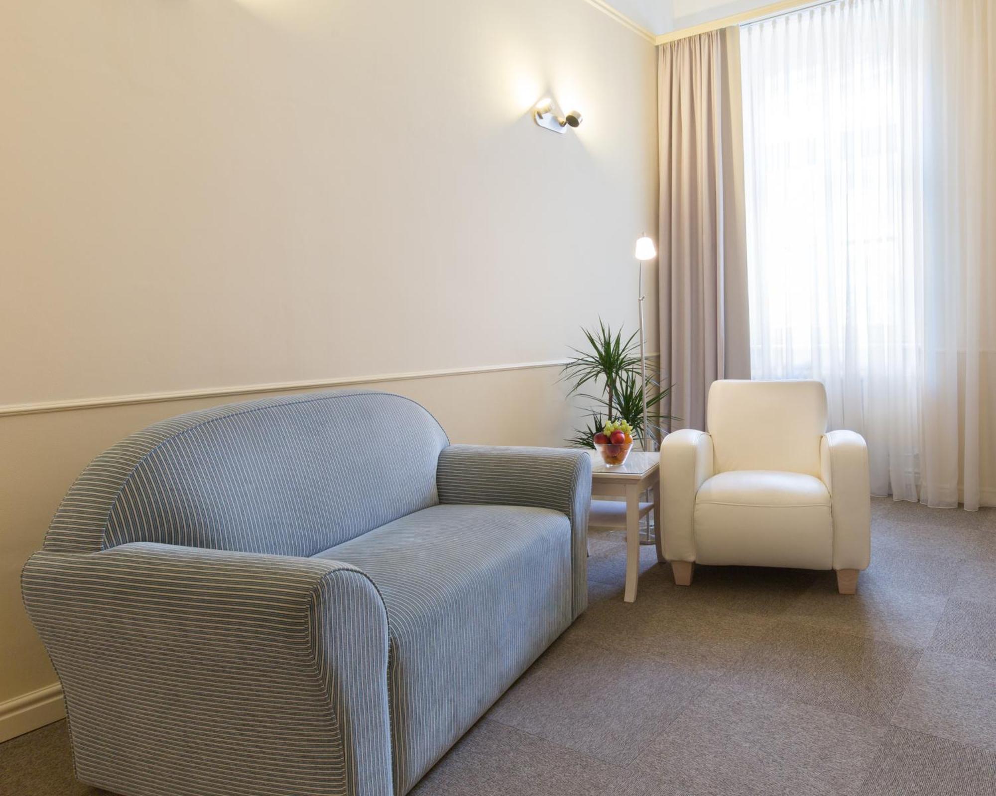 Unitas Hotel Prága Kültér fotó